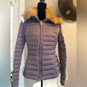 Hunter Women's Gray/ Purpleish Puffer Jacket with Faux Fur Trim